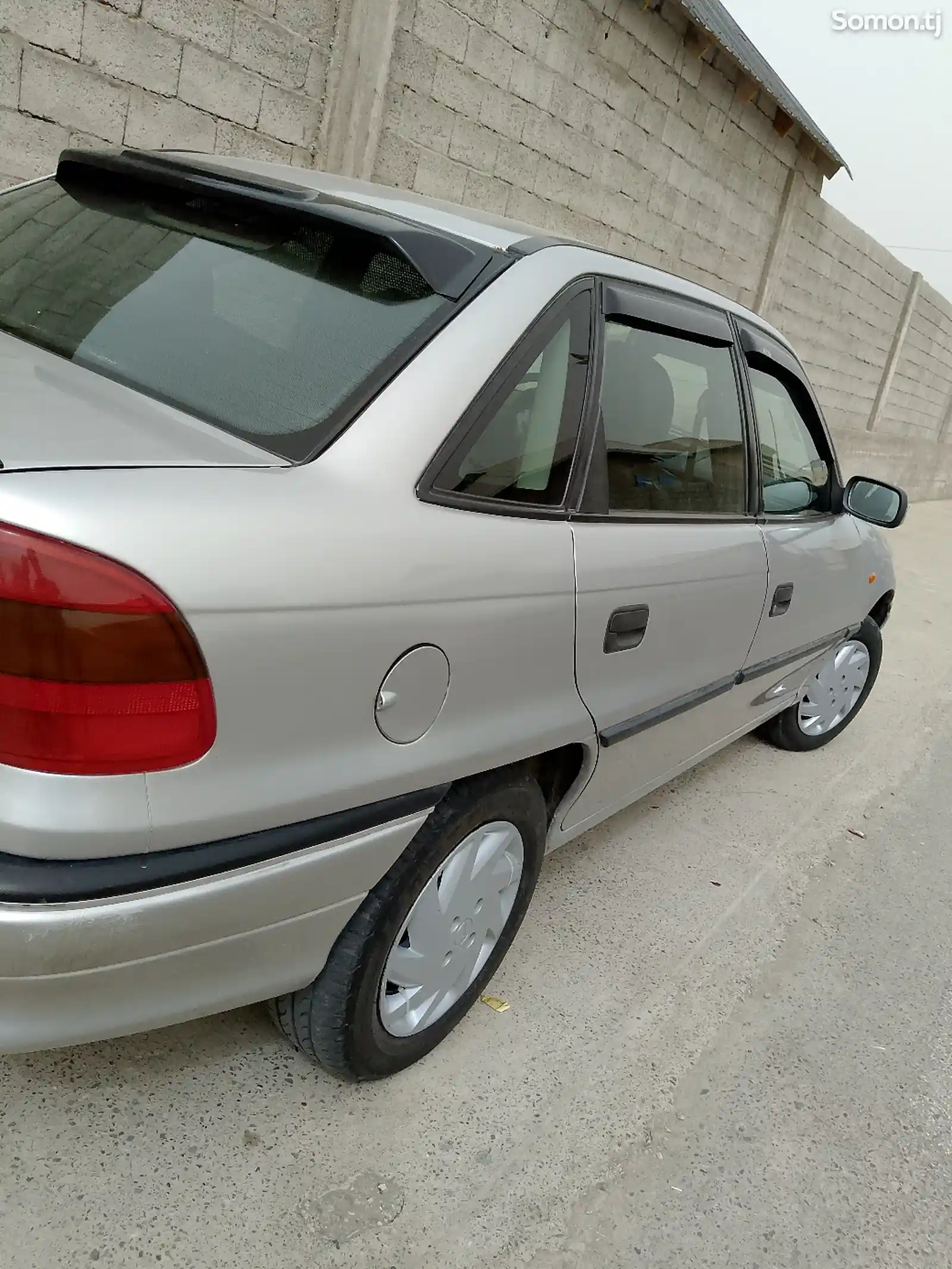 Opel Sintra, 1999-3