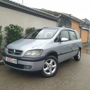 Opel Zafira, 2003