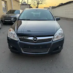 Opel Astra H, 2008