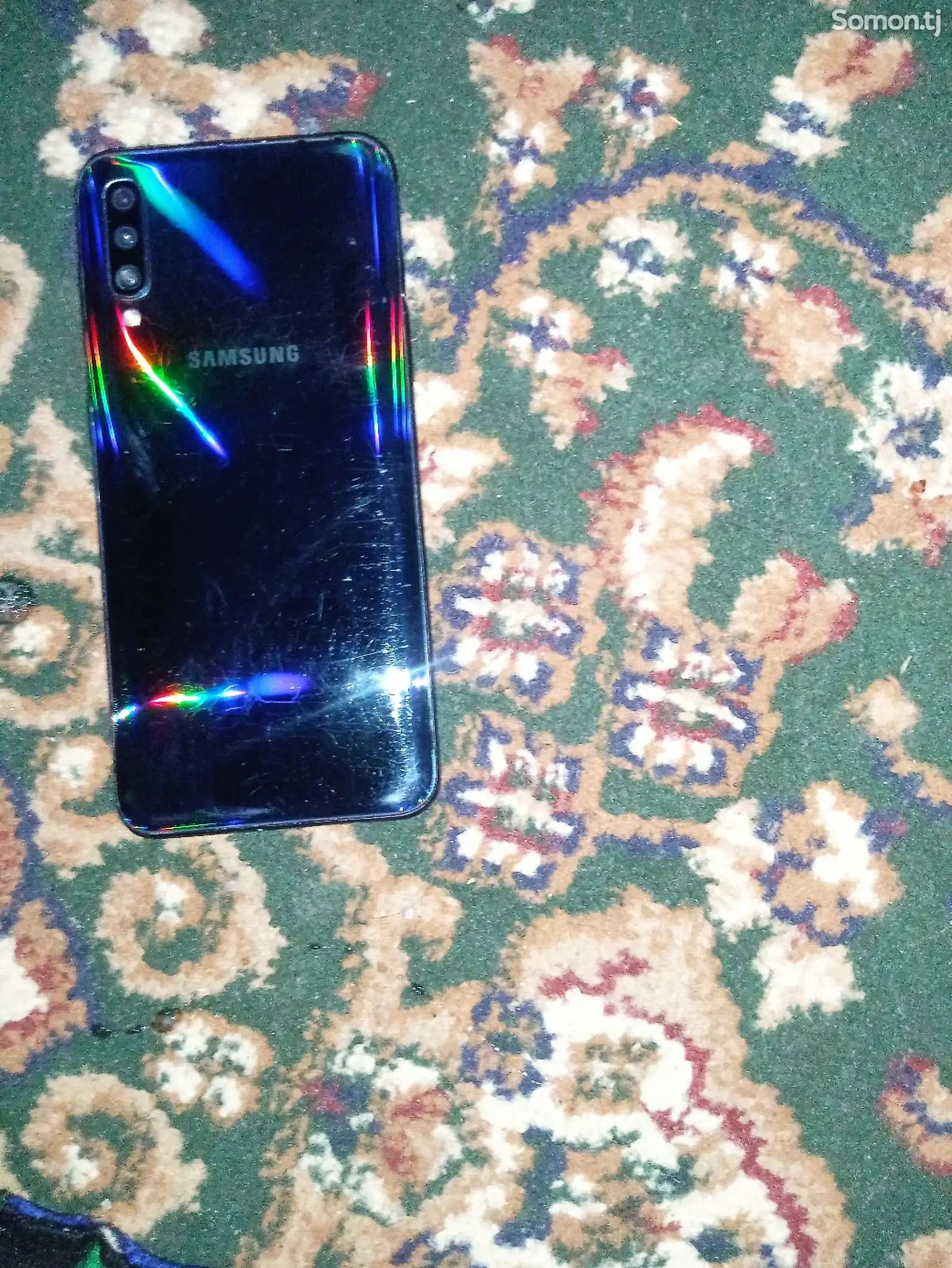 Samsung Galaxy A50-1