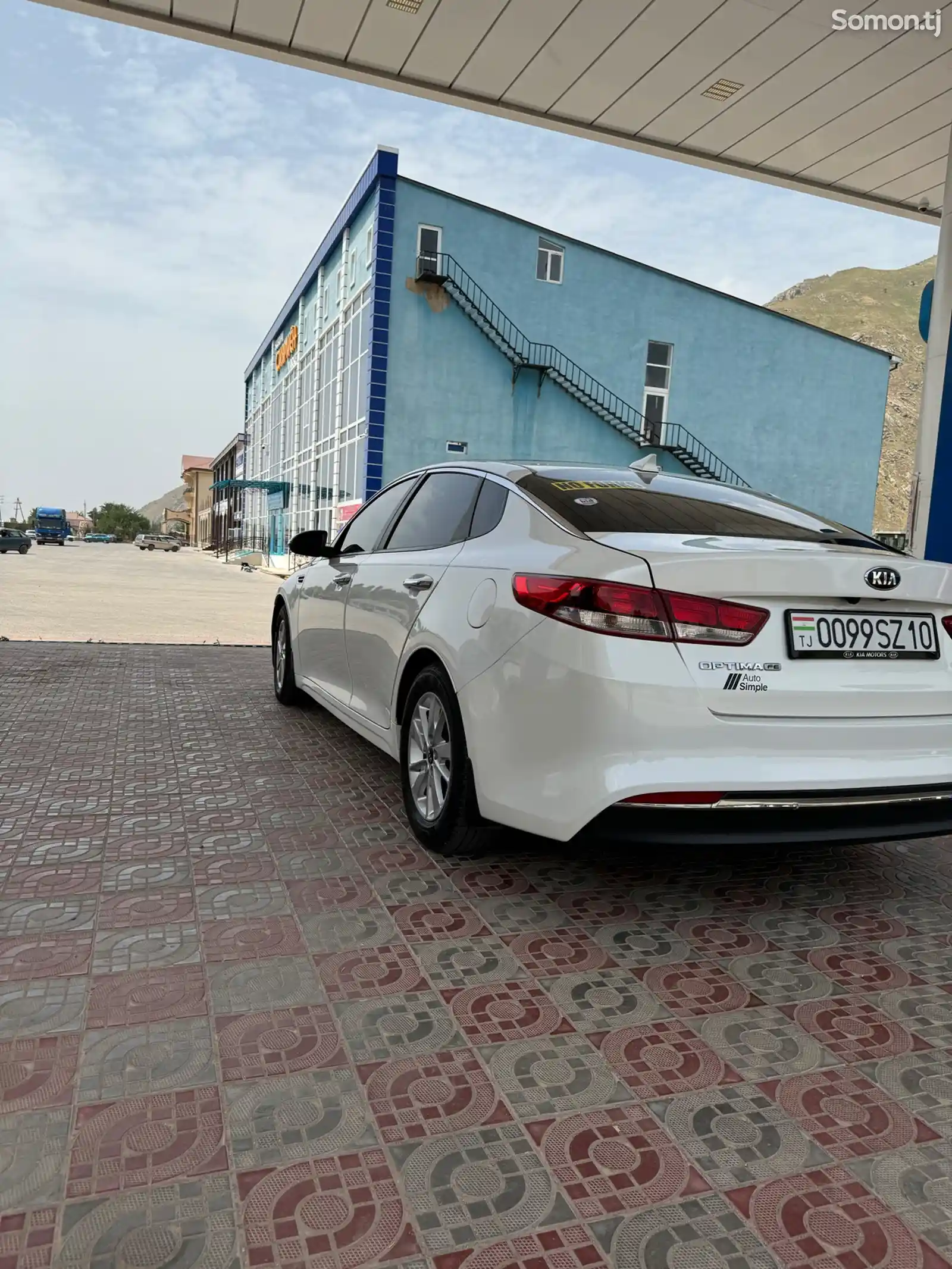 Kia Optima, 2016-5