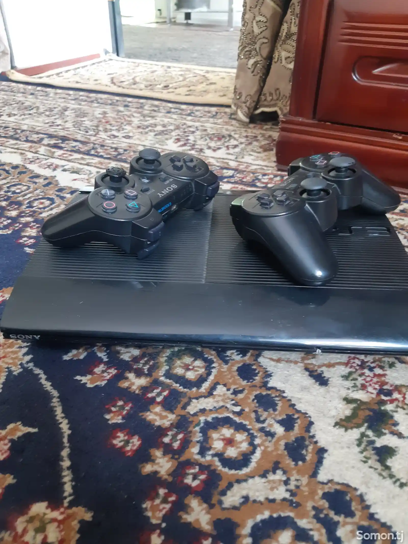 Игровая приставка PlayStation Sony 3 super slim-1