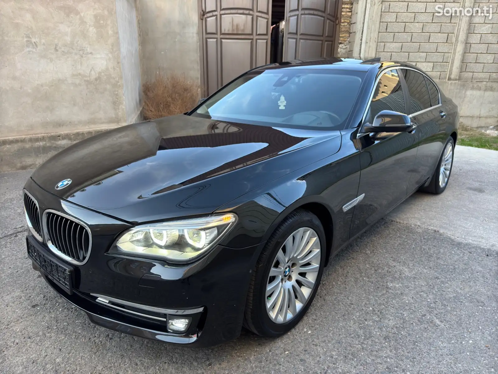 BMW 7 series, 2013-1