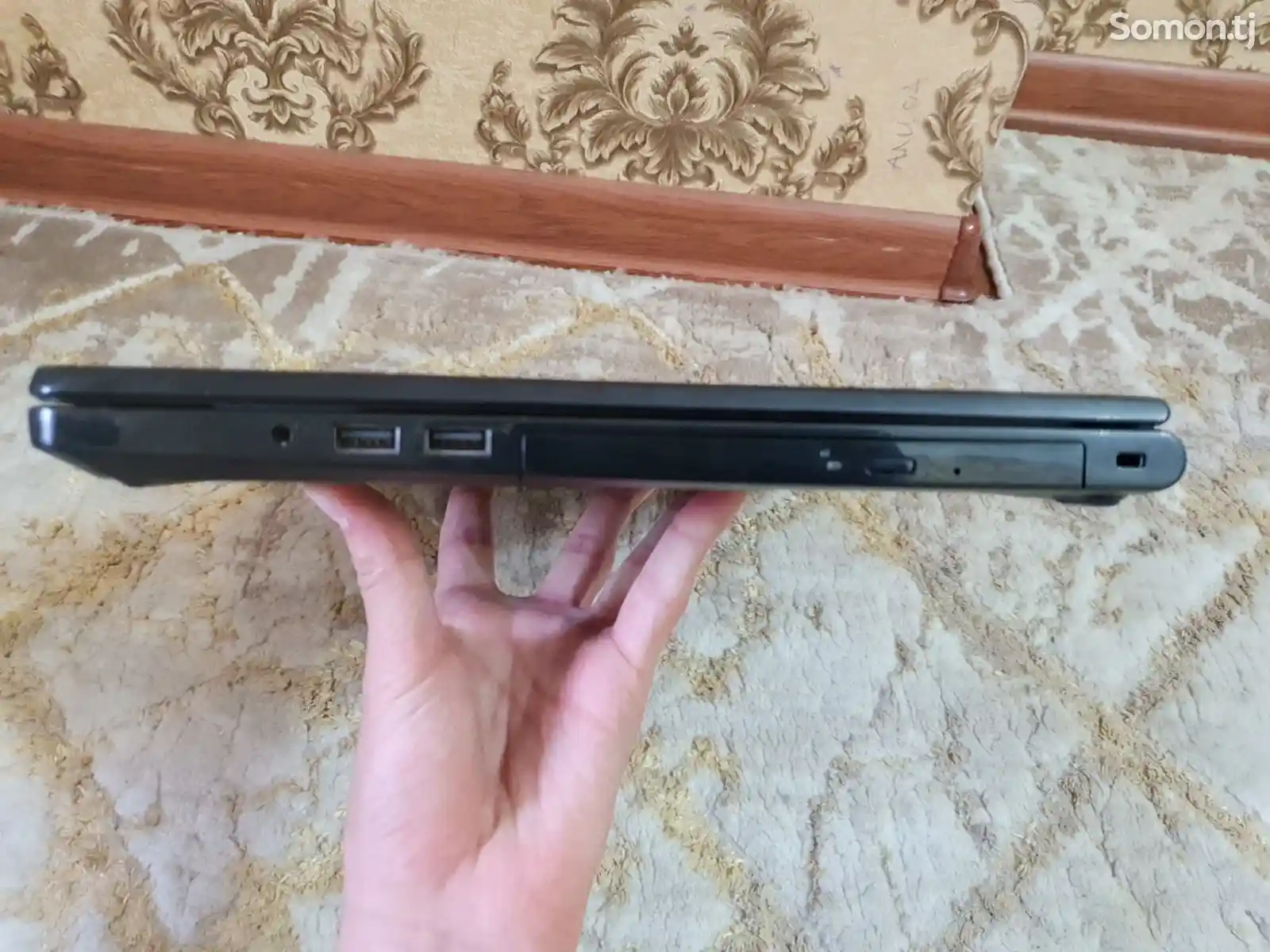 Ноутбук Dell-5