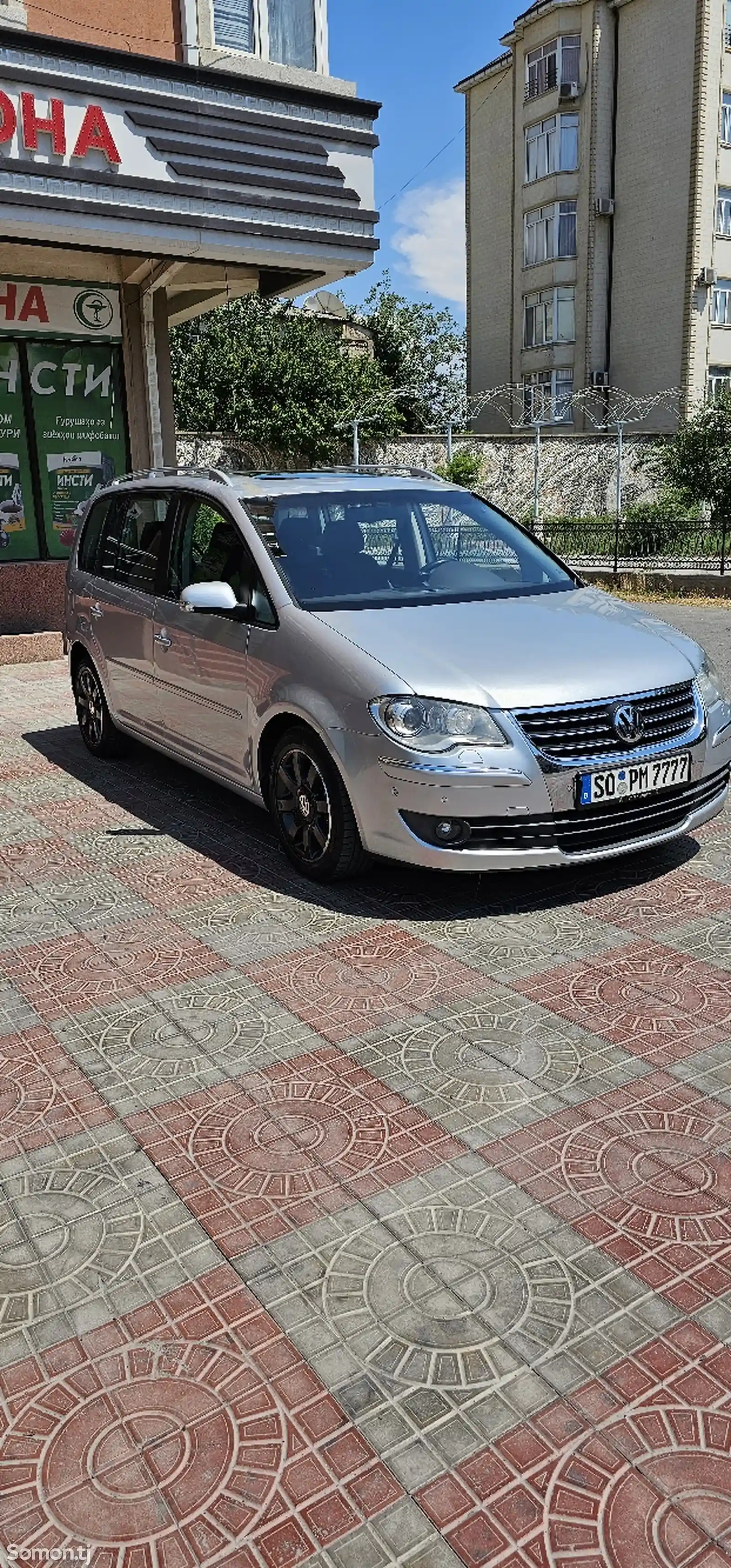 Volkswagen Touran, 2008-2