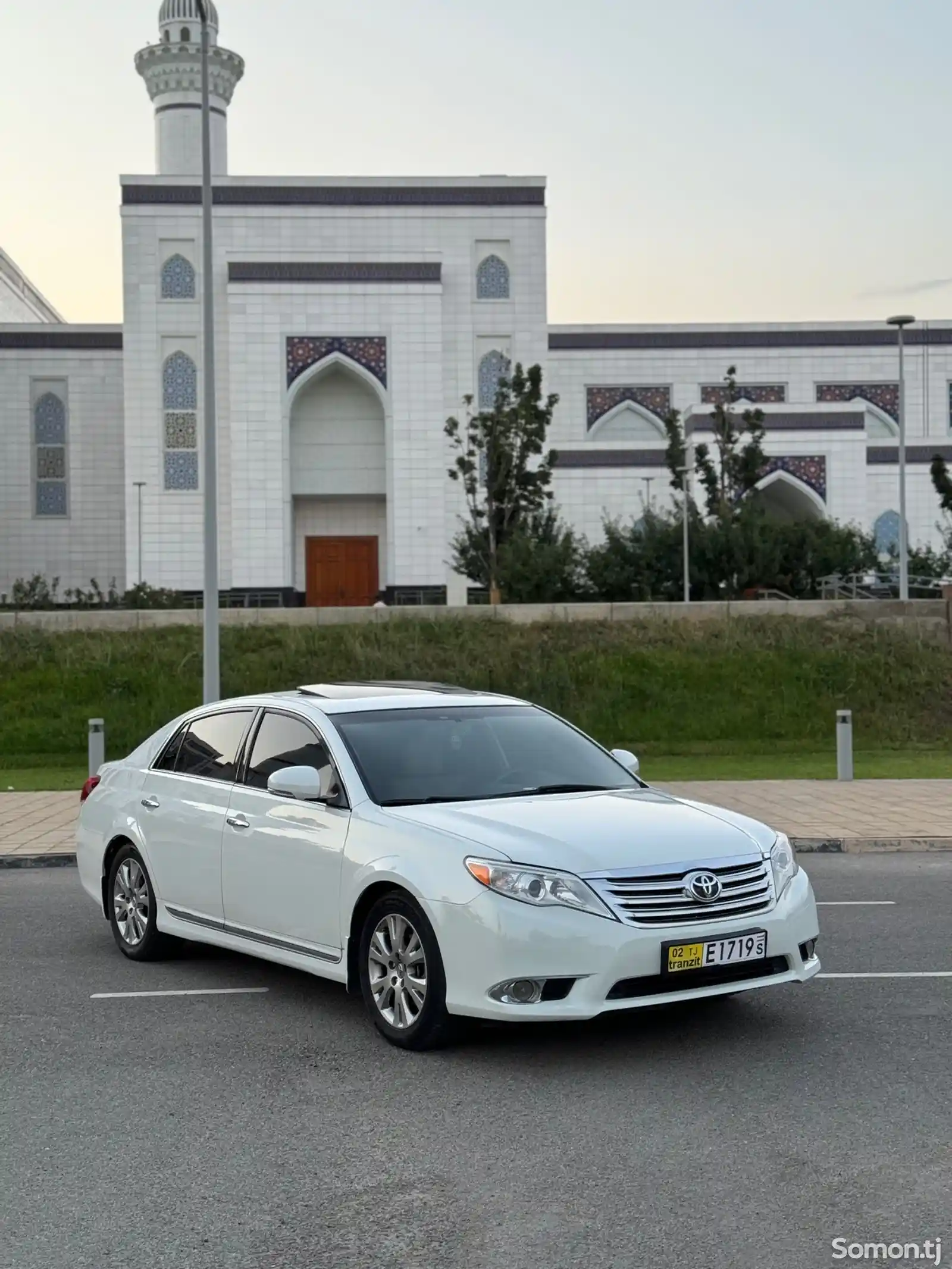 Toyota Avalon, 2011-4