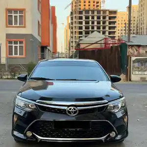 Toyota Camry, 2012