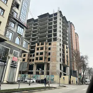 2-комн. квартира, 10 этаж, 97 м², И. Сомонӣ