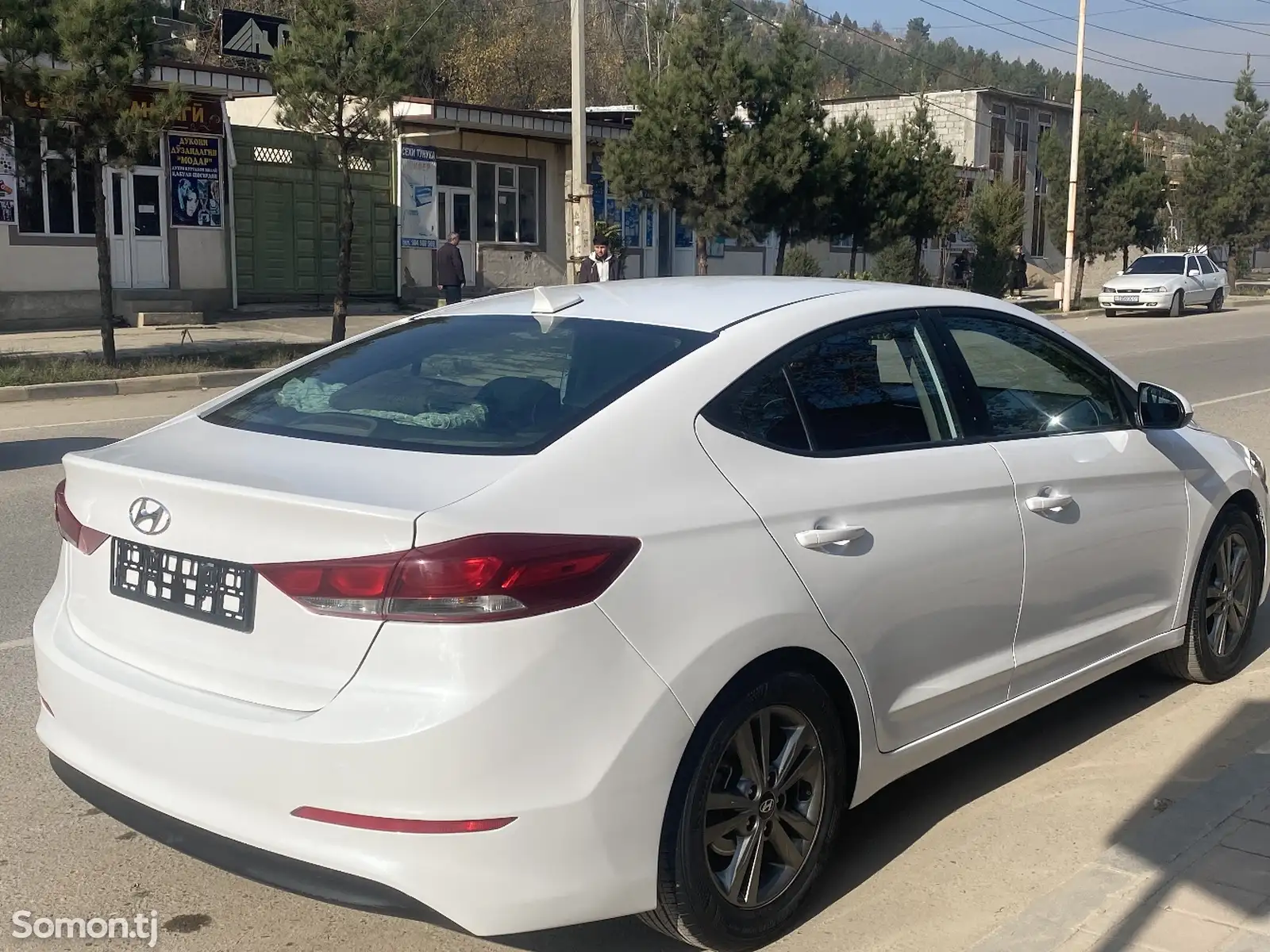 Hyundai Elantra, 2018-1