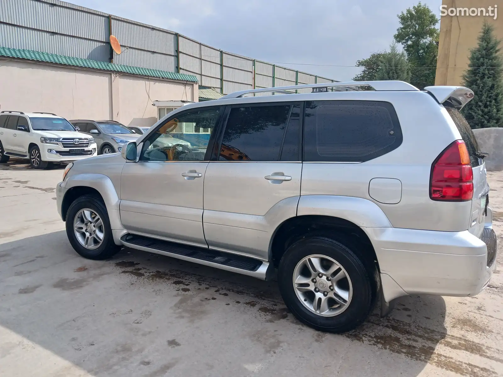 Lexus GX series, 2007-2