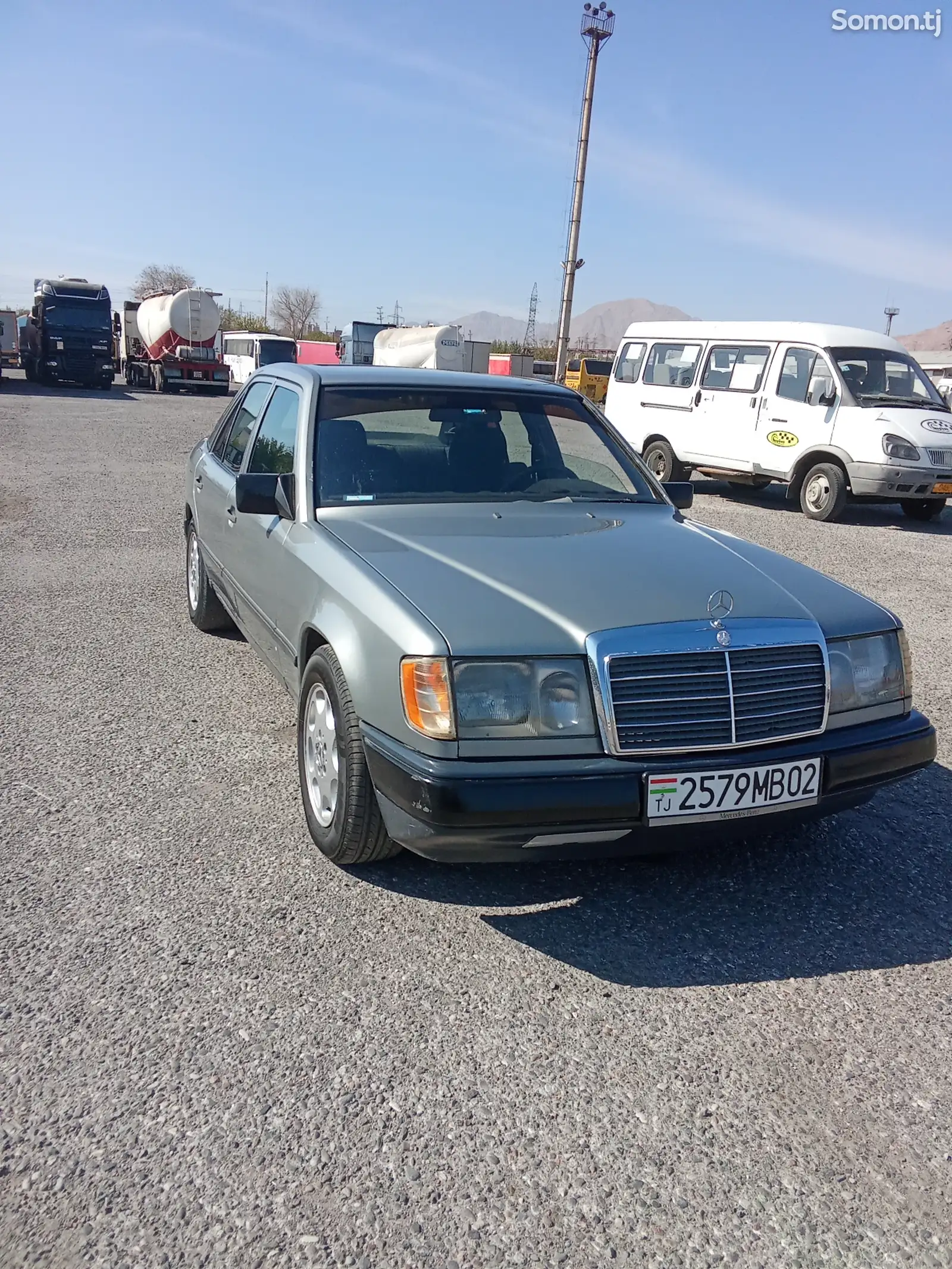 Mercedes-Benz W124, 1989-1