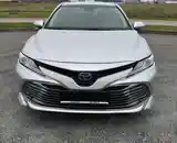 Toyota Camry, 2021-4