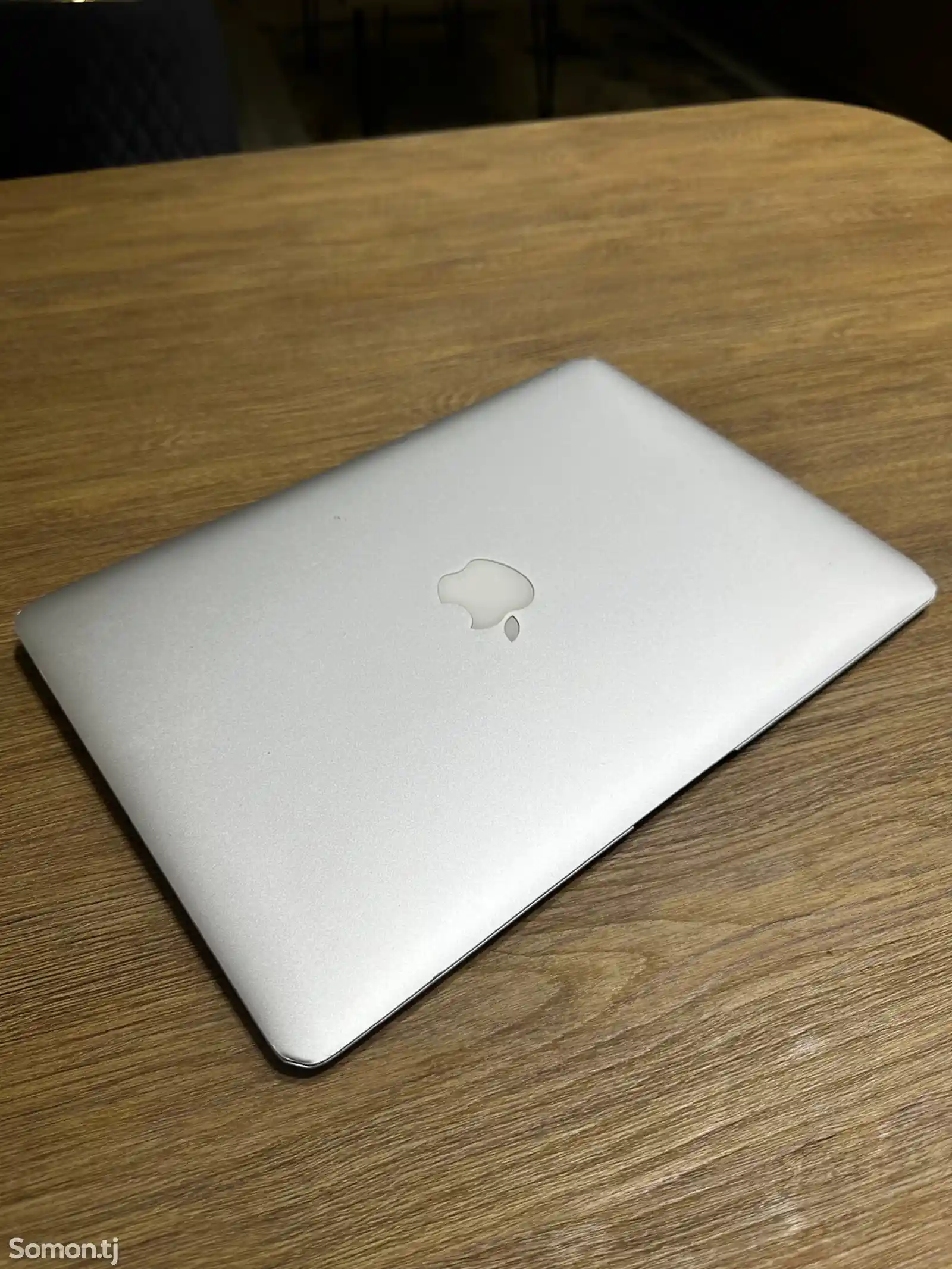 Ноутбук MacBook Air 13 intel core 15-1