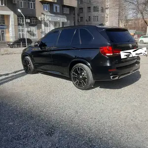 BMW X5, 2015