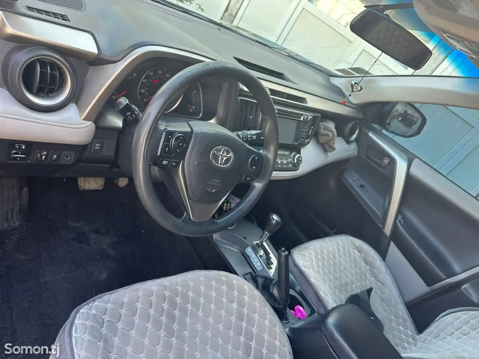 Toyota RAV 4, 2013-3