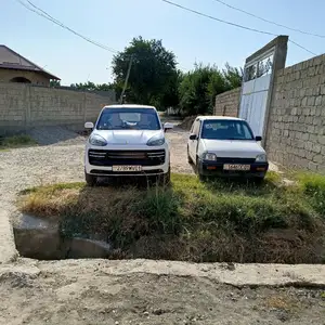 Porsche Cayenne, 2024