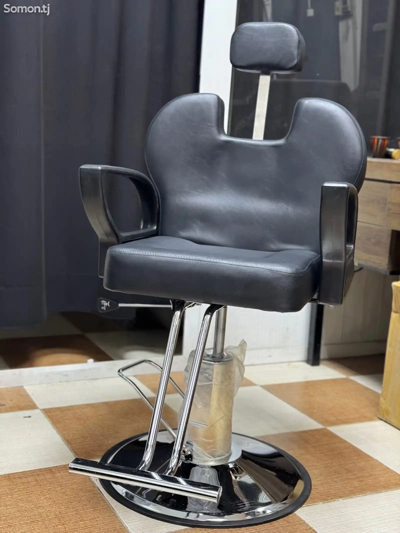 Кресло для парикмахера-2