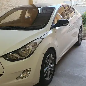 Hyundai Avante, 2012