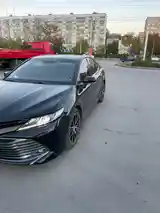 Toyota Camry, 2019-7