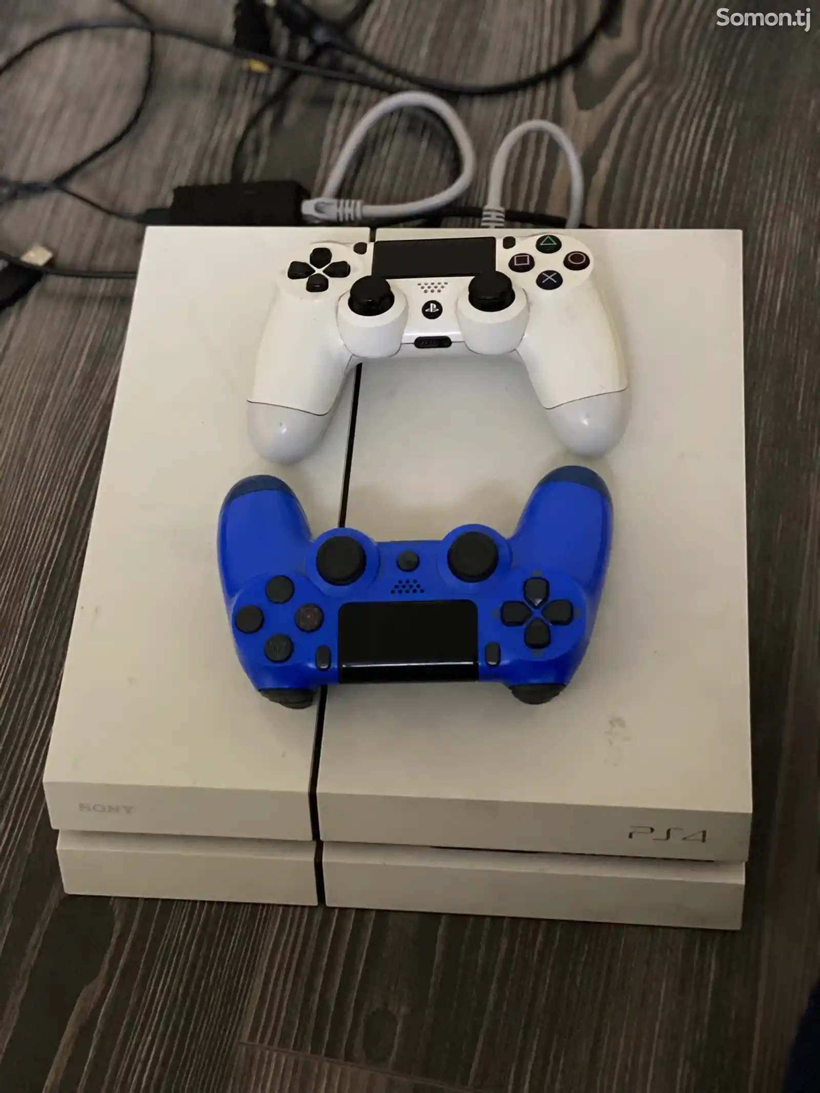 Игровая приставка Sony PlayStation 4 fat-1