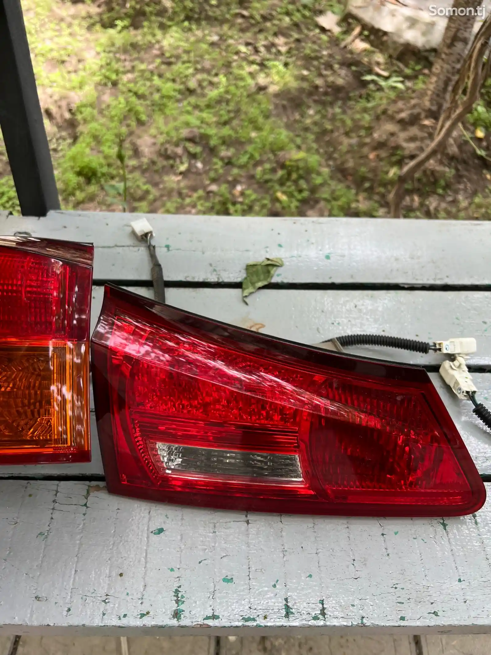 Задние фонари от Lexus IS250-4