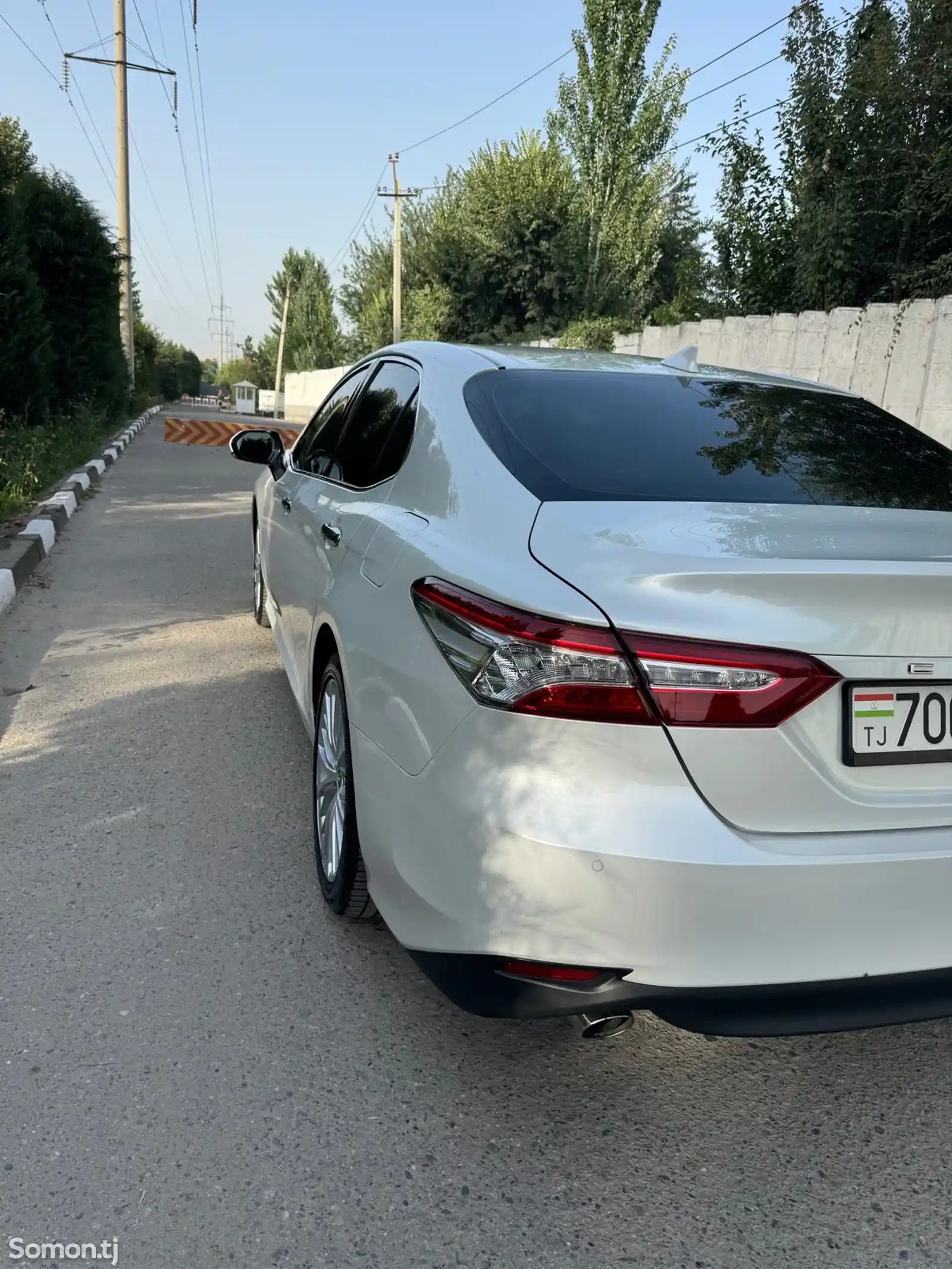 Toyota Camry, 2020-3