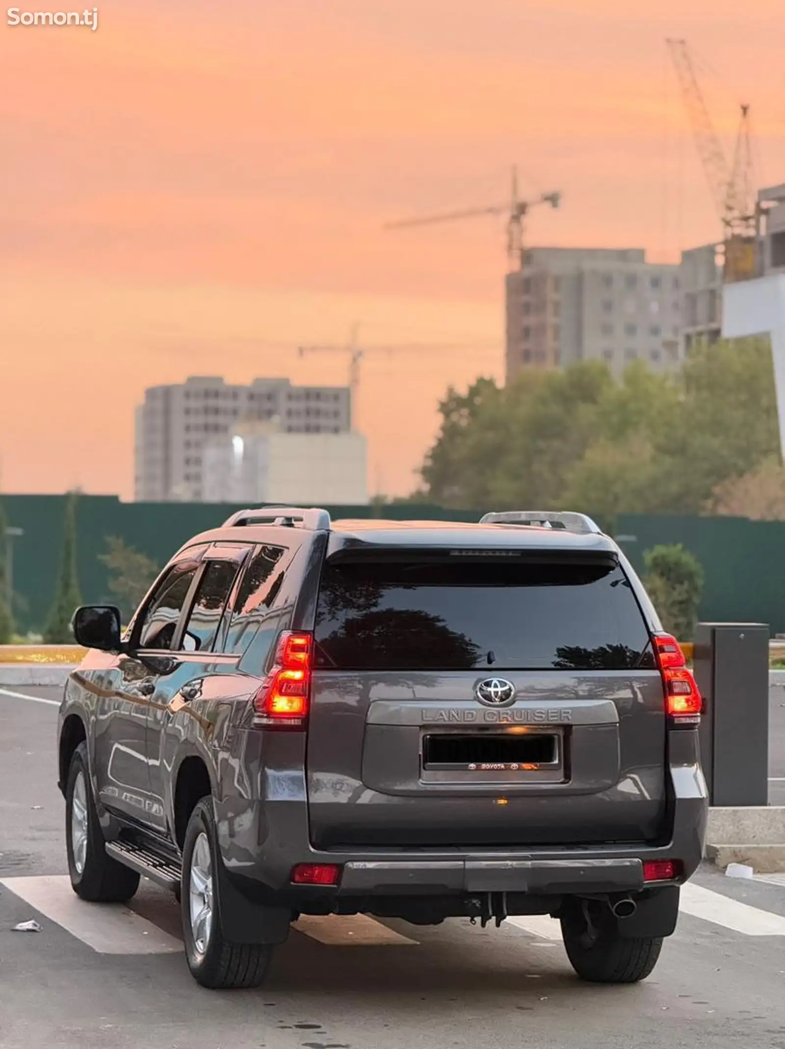 Toyota Land Cruiser Prado, 2019-4