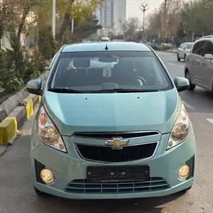 Chevrolet Spark, 2011