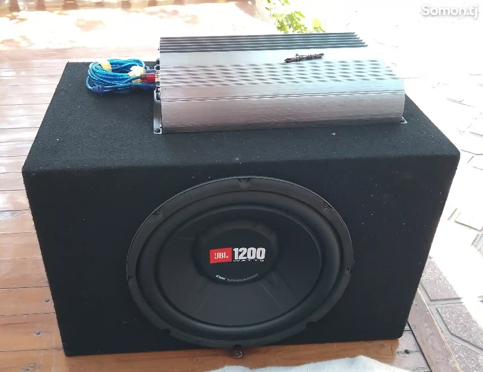 Сабвуфер JBL 1200WATT