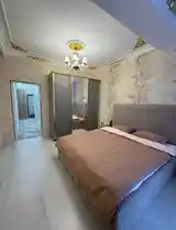 2-комн. квартира, 10 этаж, 60м², Ашан-4