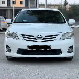 Toyota Corolla, 2013