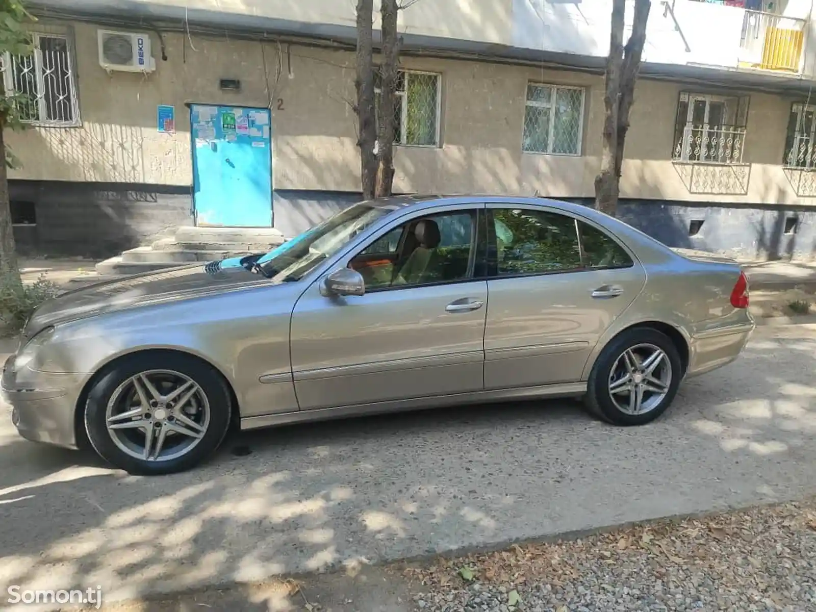 Mercedes-Benz E class, 2008-3