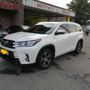 Toyota Highlander, 2016