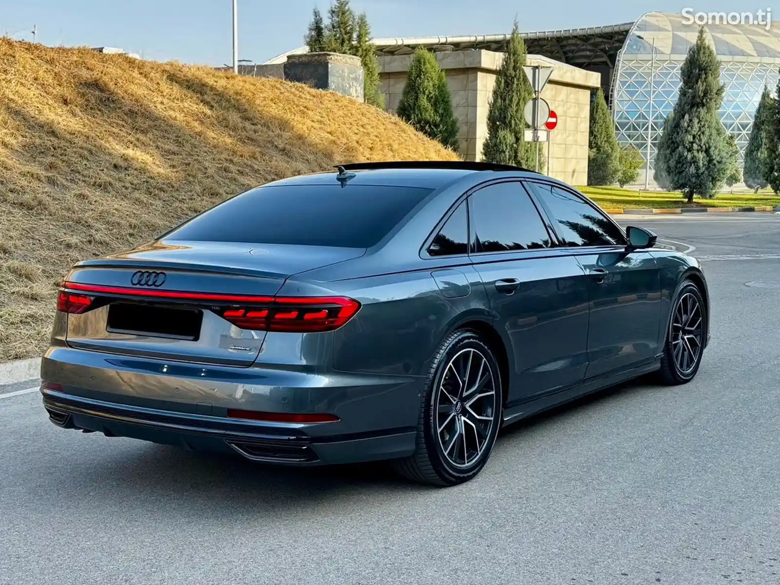 Audi A8, 2020-5