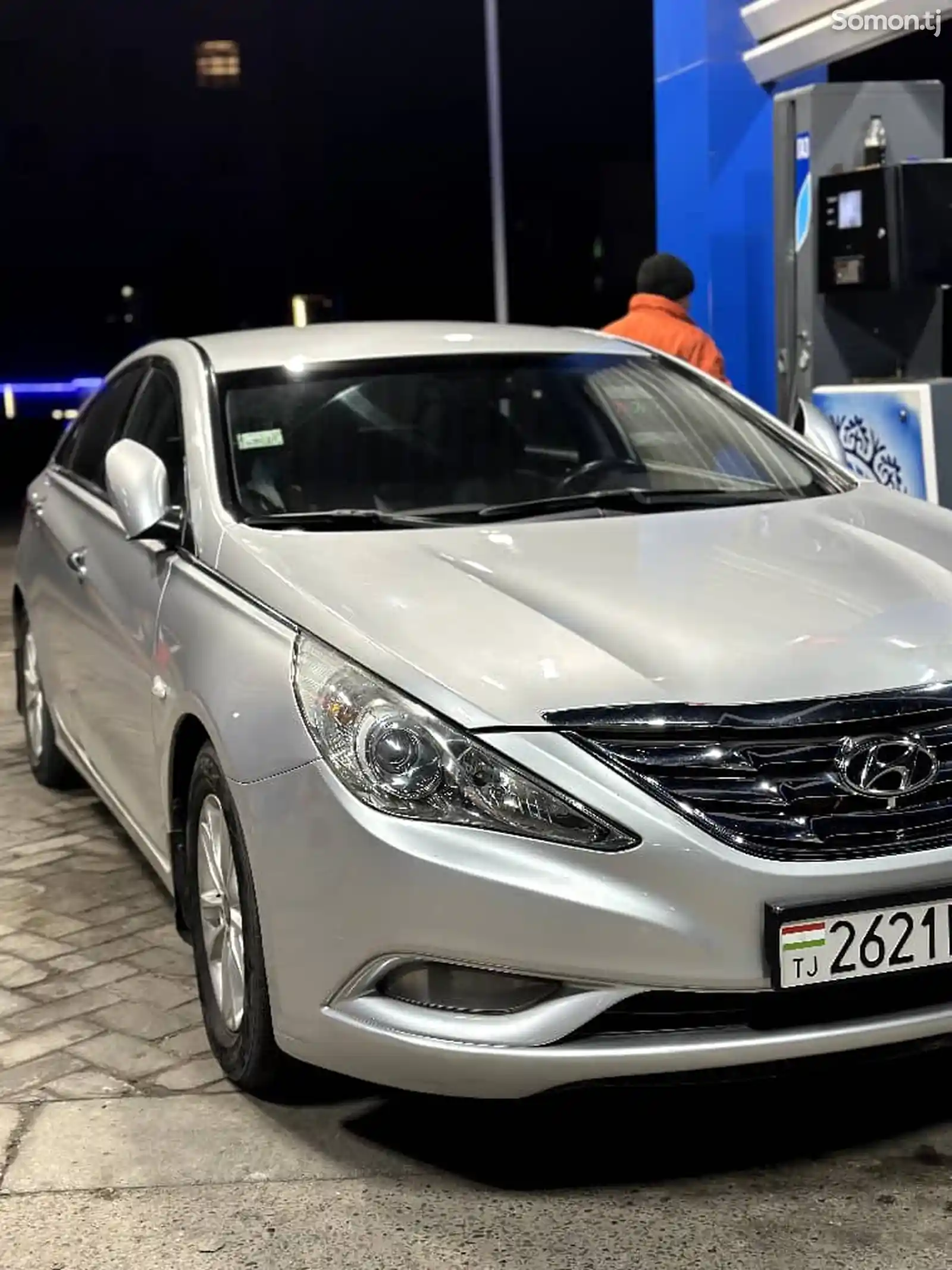 Hyundai Sonata, 2010-2