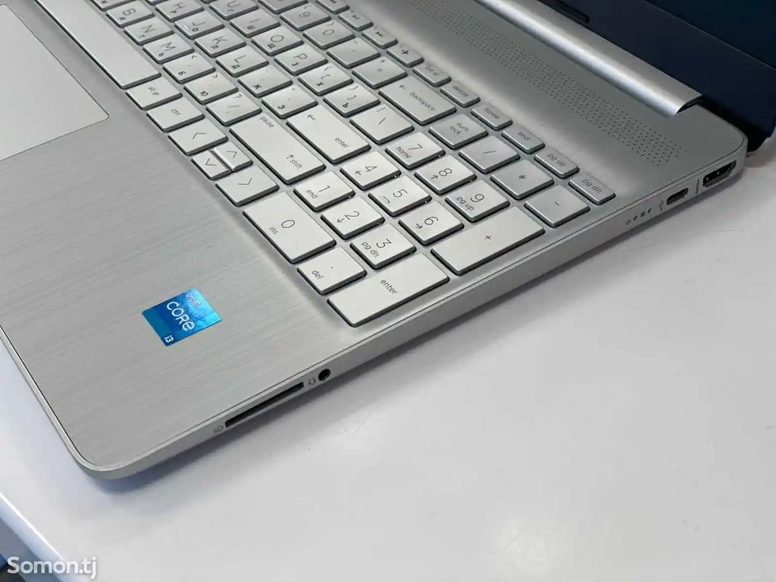 Ноутбук HP Core i3-1215U 4/SSD256gb-4