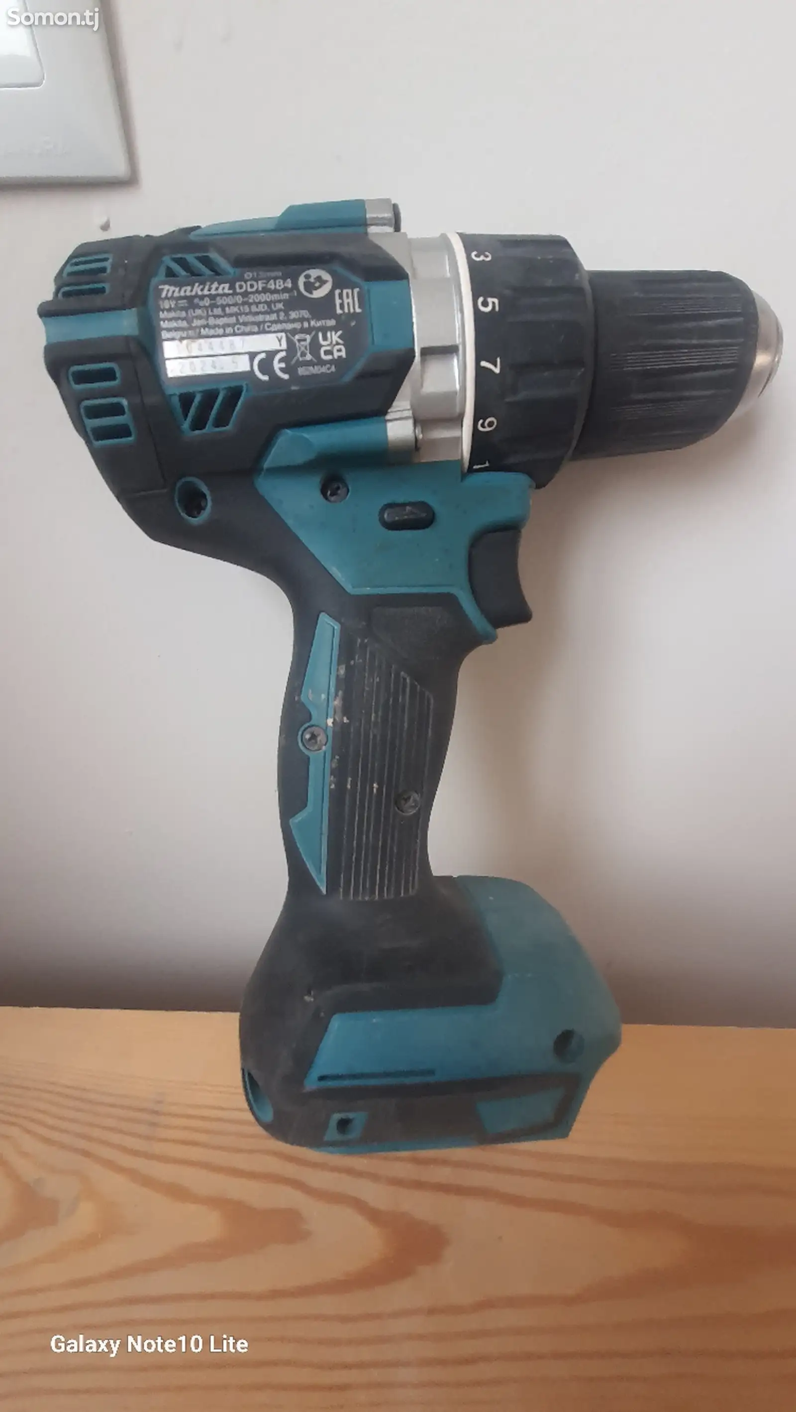 Аккумуляторная дрель-шуруповерт Makita DDF484Z-1