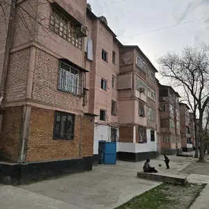 3-комн. квартира, 3 этаж, 52 м², Фирдавси