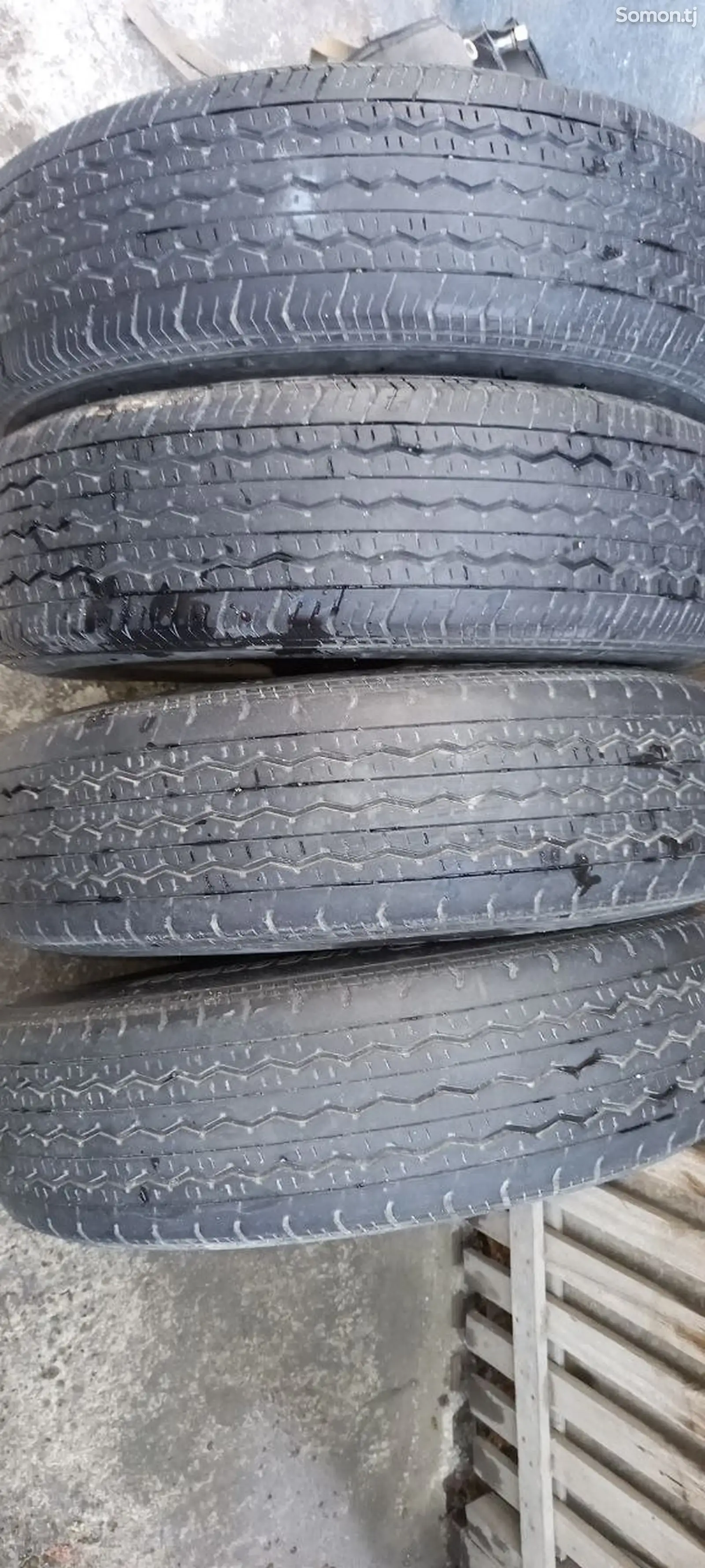 Покрышки Bridgestone R15-1