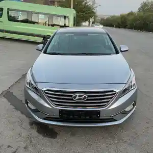 Hyundai Sonata, 2016