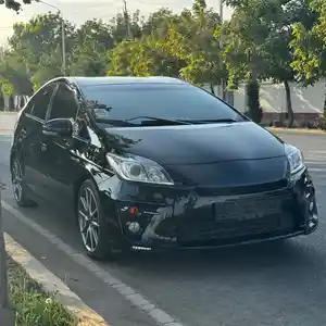 Toyota Prius, 2013