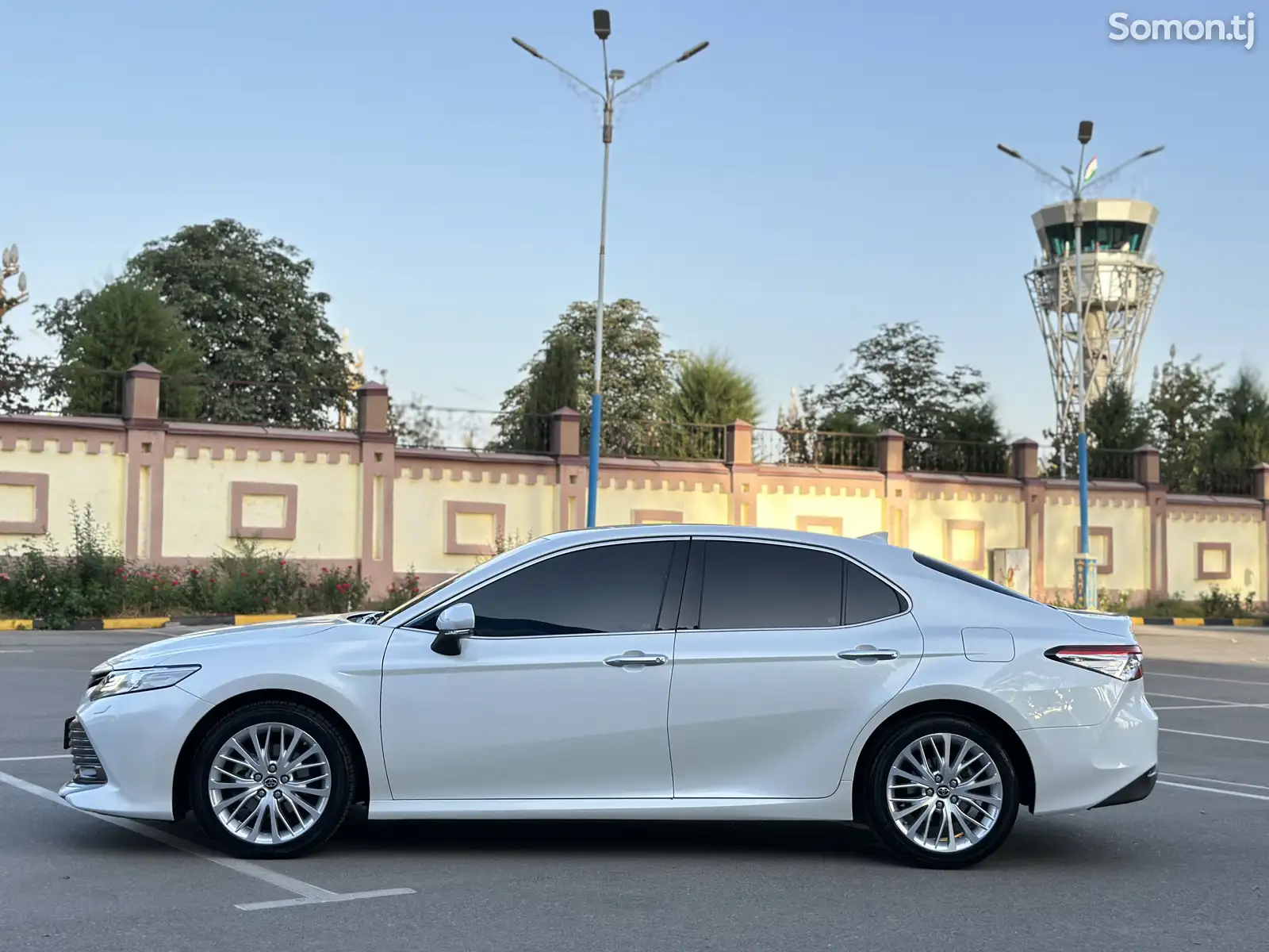 Toyota Camry, 2018-4