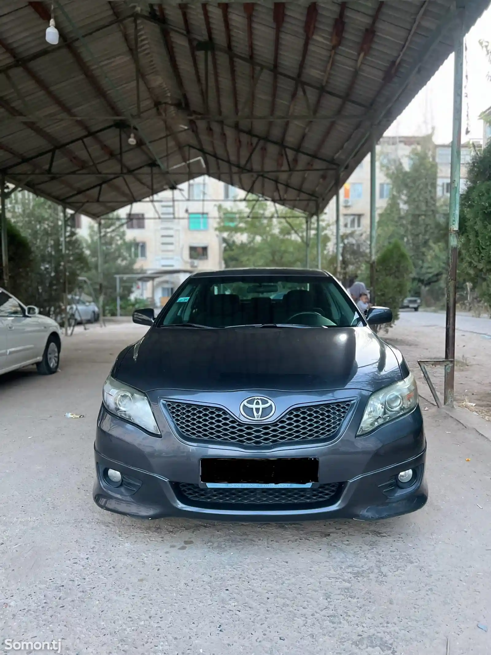 Toyota Camry, 2011-1