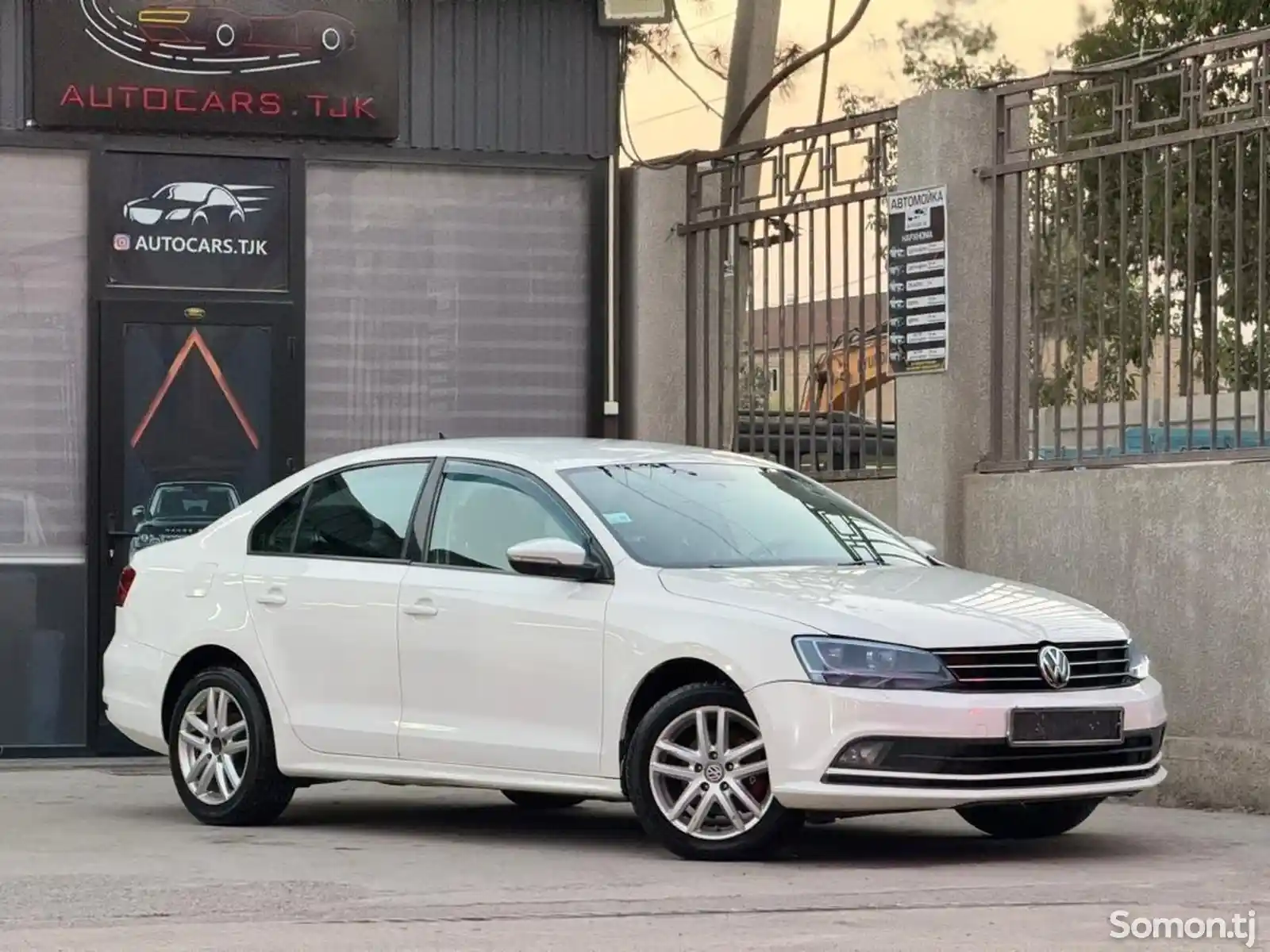 Volkswagen Jetta, 2015-2