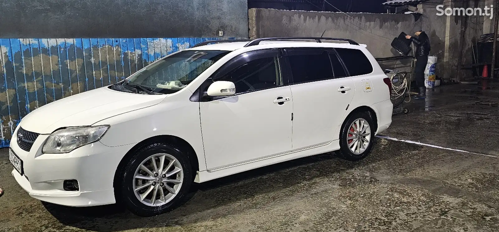 Toyota Fielder, 2008