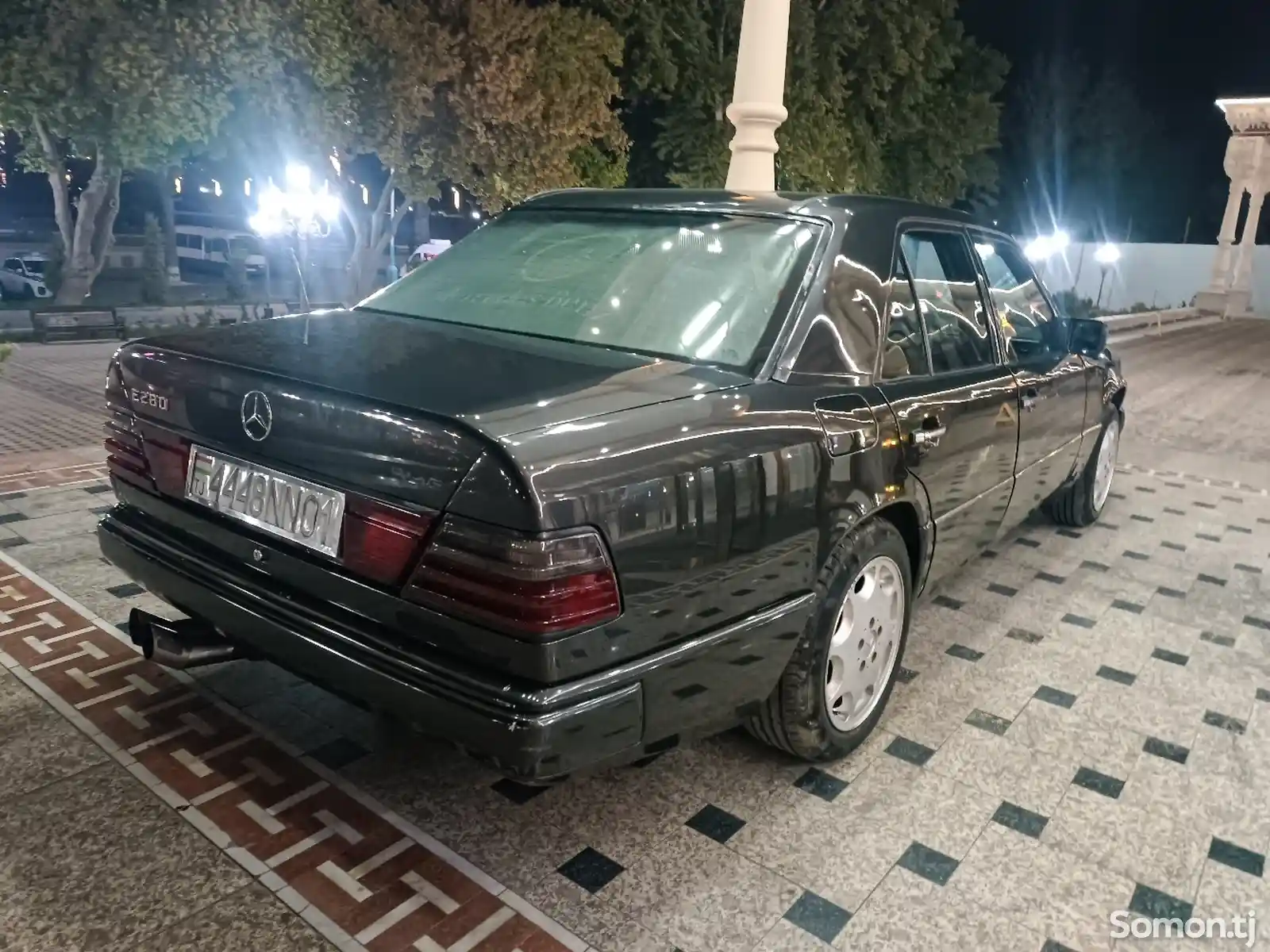 Mercedes-Benz W124, 1990-4