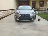 Lexus ES series, 2017-2