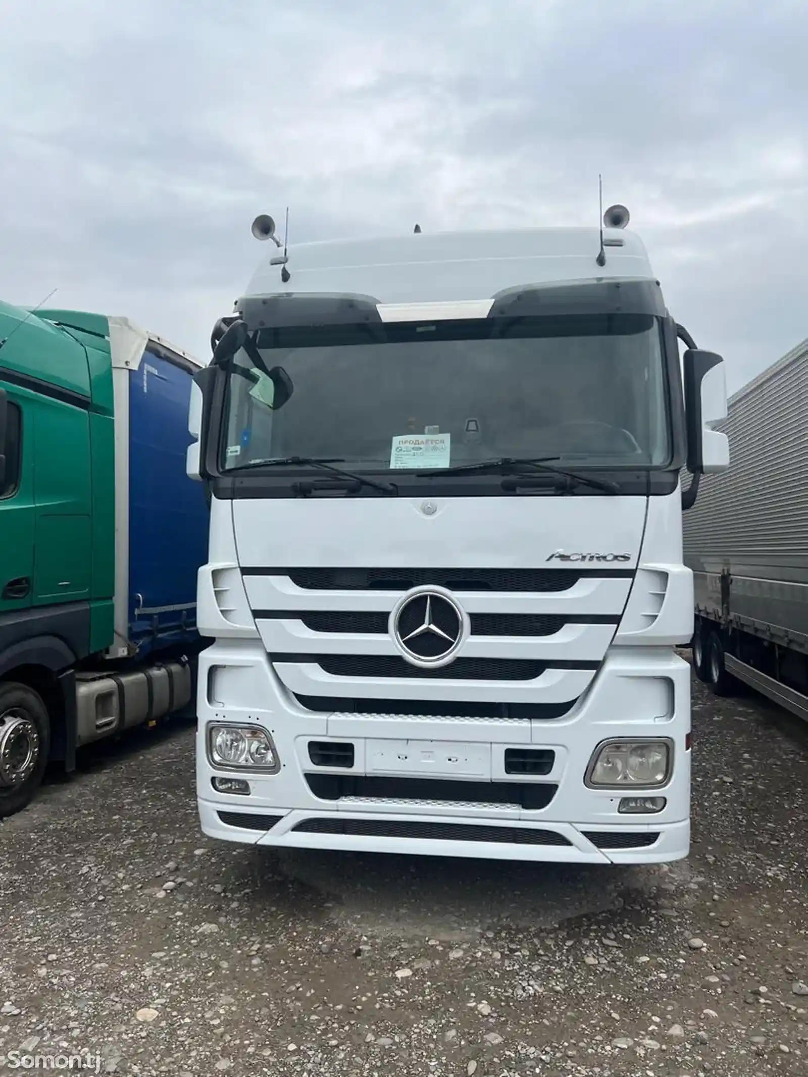 Бортовой грузовик Mercedes-Benz Actros 1844 2011-1