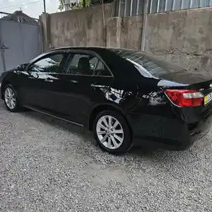 Toyota Camry, 2012