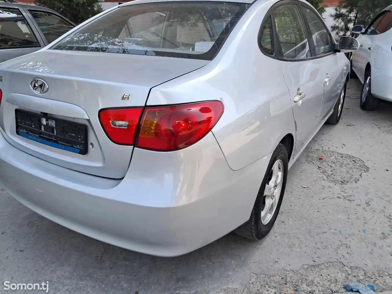 Hyundai Lantra, 2009-10